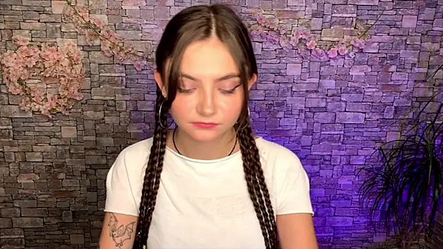 Živý XXX chat may_rollins