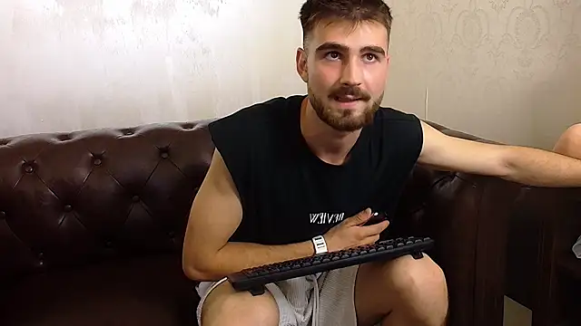 Živý XXX chat KyloEast