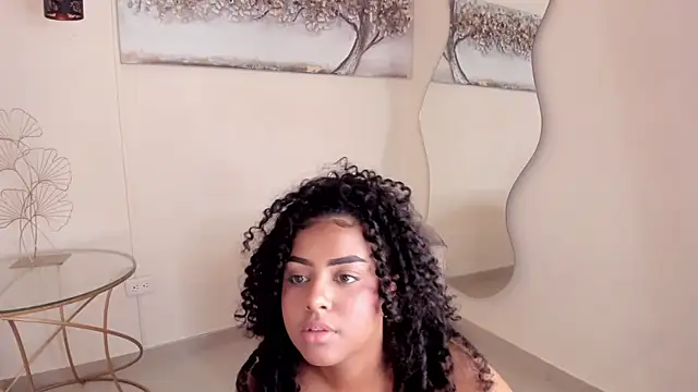 دردشة Nerina_bellert الجنسية المباشرة