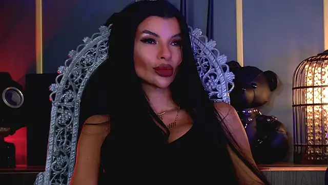 XXX chat uživo modela EleniaDevons