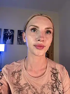 BellaSwan- Adlı Modelin Canlı XXX Sohbeti