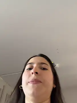 Živý XXX chat LittleDoll___