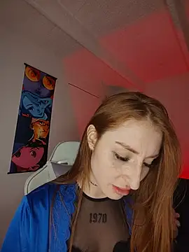 צ'אט XXX בשידור חי של Bennuluspeach_