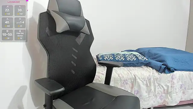 abu_dhabi_21 Adlı Modelin Canlı XXX Sohbeti
