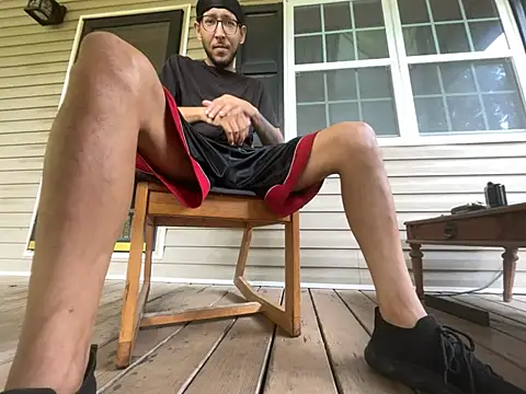 ThrowedWorldWide's Live XXX Chat