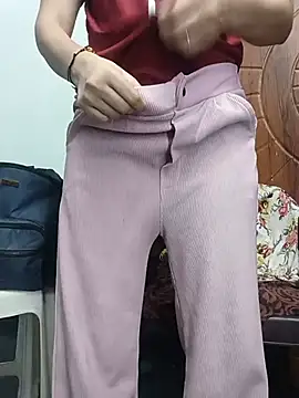 PUNAM456 即時 XXX 聊天