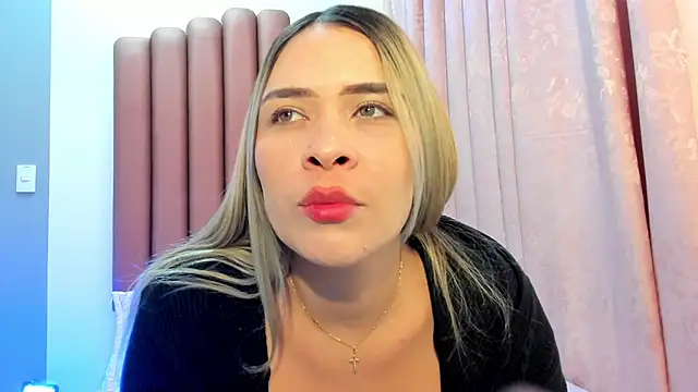 Byanca_Winklar Chat XXX in diretta