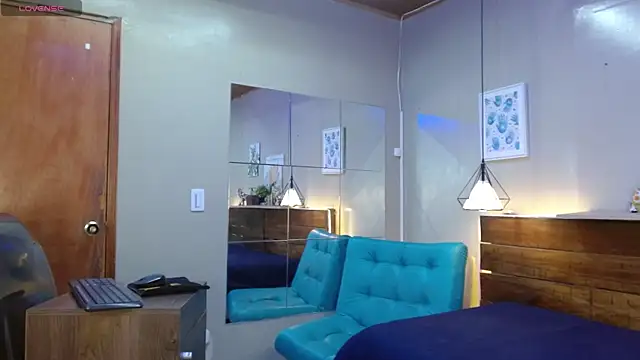 FelipeFriendly Chat XXX live