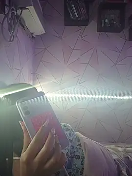 Chat +18 de ppatriciarabello ao vivo