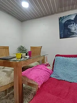 engel_devil Adlı Modelin Canlı XXX Sohbeti