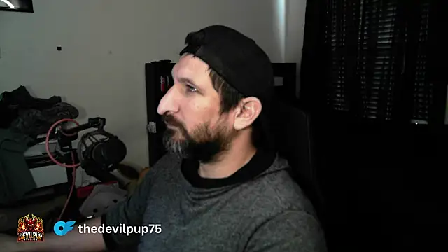 DevilPup75_ XXX чат на живо