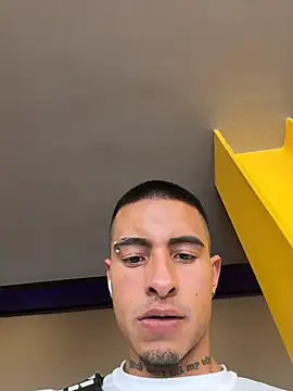 willclayy live XXX chat
