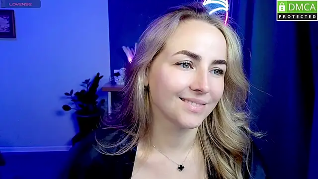 Mira_Mermayd's Live XXX Chat