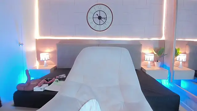 Megan_charles_'s Live XXX Chat