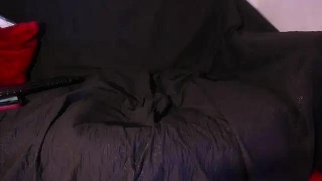Chat +18 de criss_zuri ao vivo