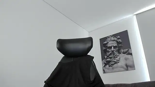 Czat XXX na żywo – simonleon27