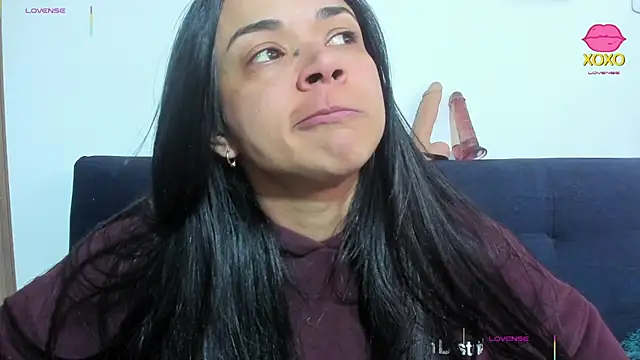 Chat XXX en directo de Bessie32