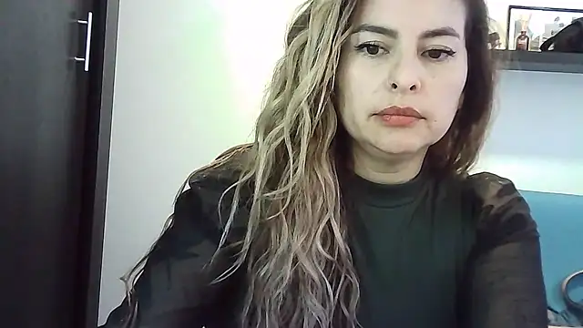 دردشة Valery__Rouse_ الجنسية المباشرة