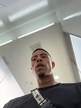 willclayy – Naživo XXX chat