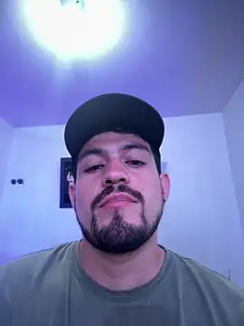 Chatroom XXX en direct de williamsmiiths16