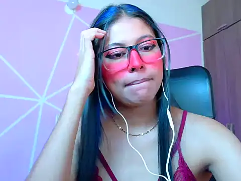 แชท XXX สดของ _ALLYSON18_