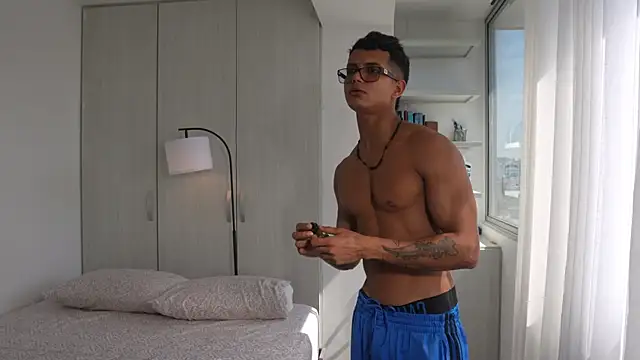 Paradise_boy__ – Live XXX-chat