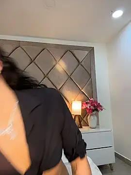 Онлайн чат XXX AngelinaDuvall