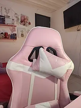 daniabet XXX чат на живо