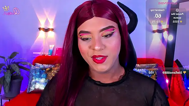 XXX chat uživo modela Emili_Roux