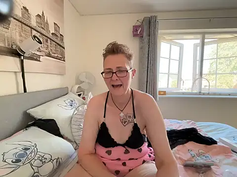 Chat XXX Live Curvy-Jinx