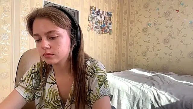 Iamnotatrouble Chat XXX in diretta