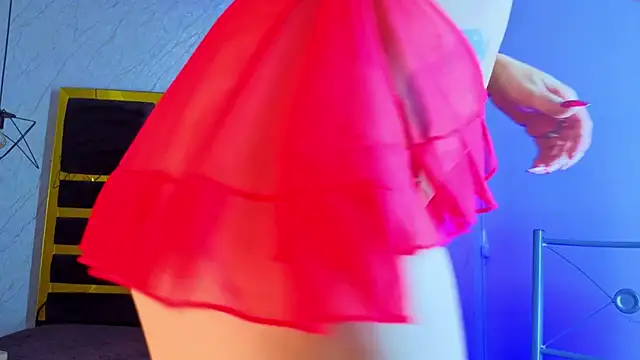 Ey_Im_simone_ Adlı Modelin Canlı XXX Sohbeti
