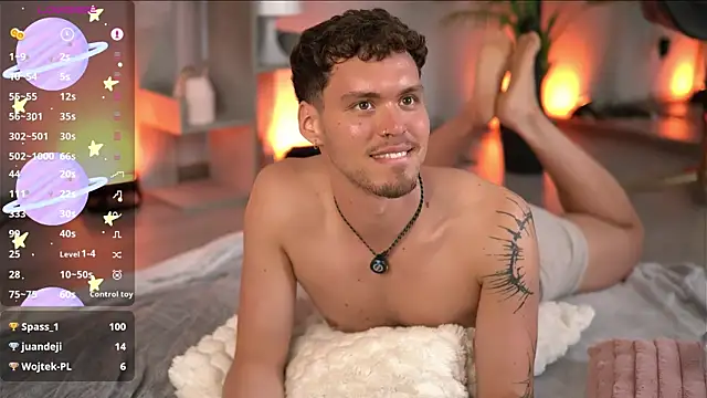 CurlyStarX – Naživo XXX chat
