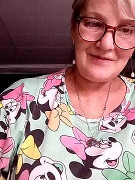 Živý XXX chat irinamaux