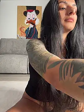 Онлайн чат XXX Sinnmara