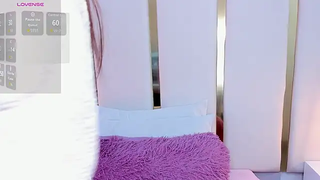 KamilaVegga Adlı Modelin Canlı XXX Sohbeti