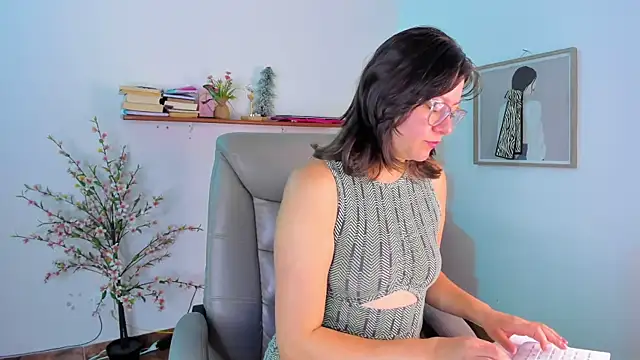 Chanelll_Taylorr_ XXX чат на живо