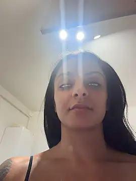 Sinnmara Chat XXX live