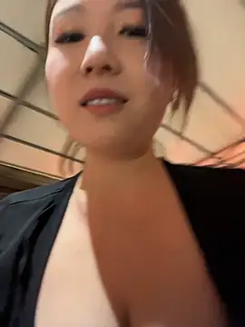 Lola666999 – Naživo XXX chat