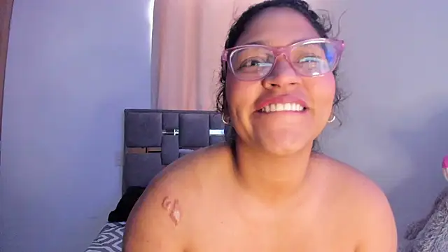 iriss_25 live XXX chat