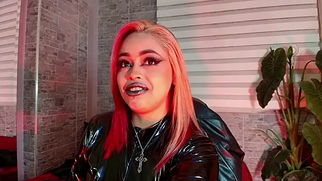 EvaaFoxxy1 Live XXX-Chat
