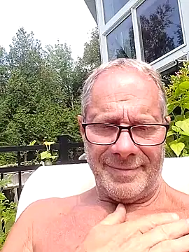 Chat +18 de daddygil69 ao vivo