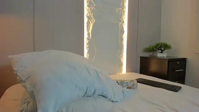 nico_bloom's Live XXX Chat