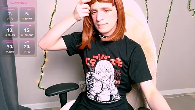 FoxyPuff live XXX chat