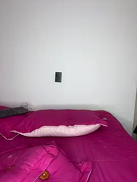 دردشة Dulcekitty__ الجنسية المباشرة