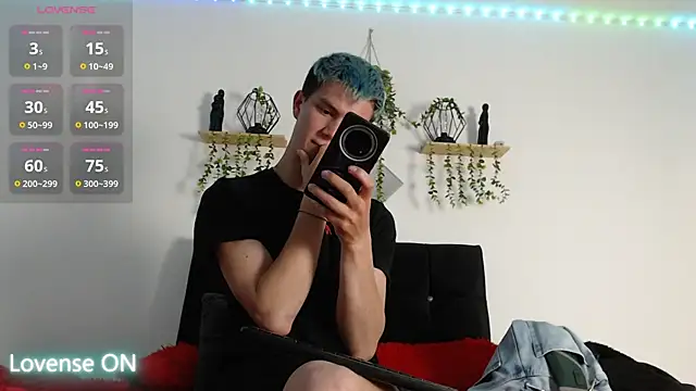 nicktorn Adlı Modelin Canlı XXX Sohbeti