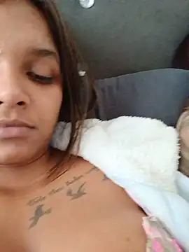 Indianqueen03 live XXX chat
