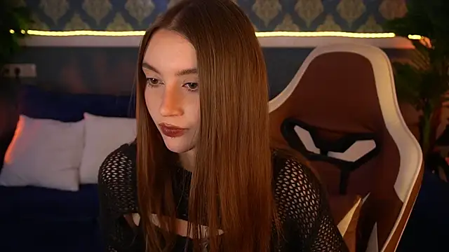 Dark_Brii Adlı Modelin Canlı XXX Sohbeti