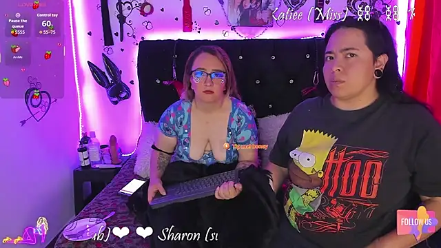 katieeandsharonn's Live XXX Chat