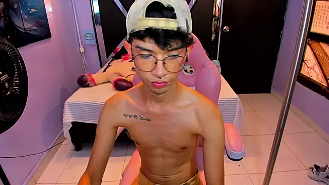LiamHeatx Chat XXX live